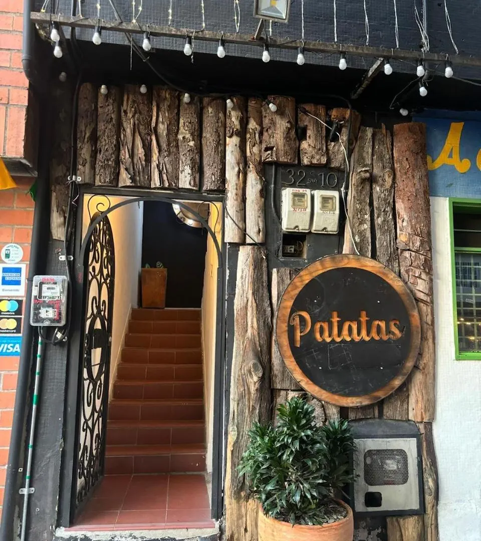 Bed and Breakfast Casa Raizal Envigado