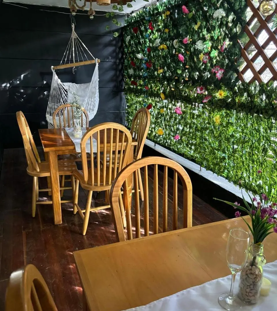 Bed and Breakfast Casa Raizal Envigado