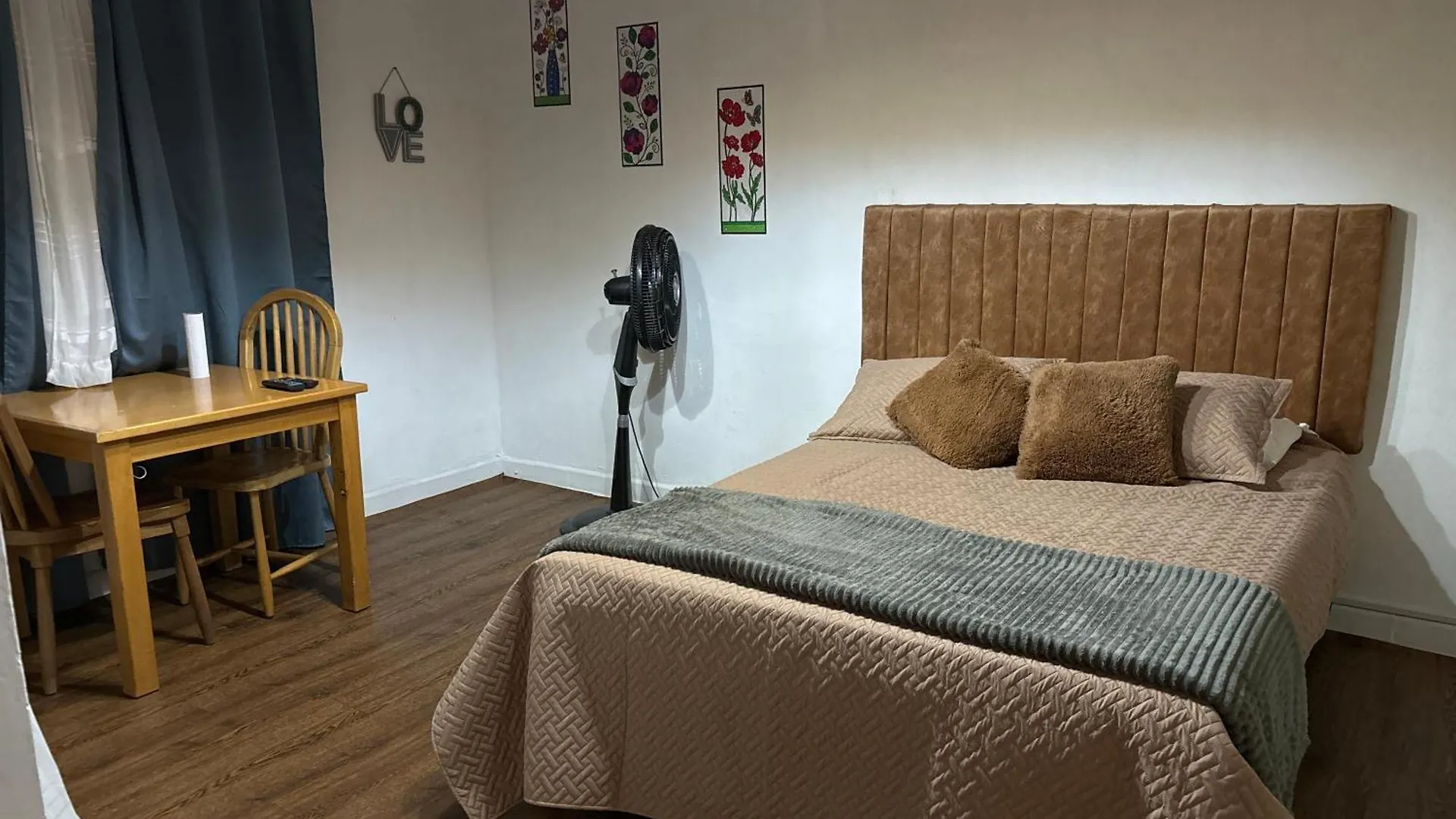 Bed and Breakfast Casa Raizal Envigado