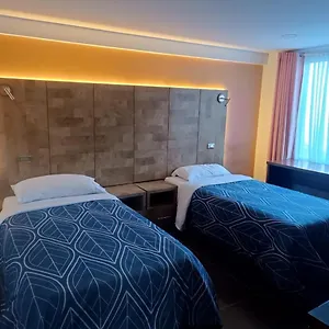 Corcel Modelia - Bp Hotel Bogotá